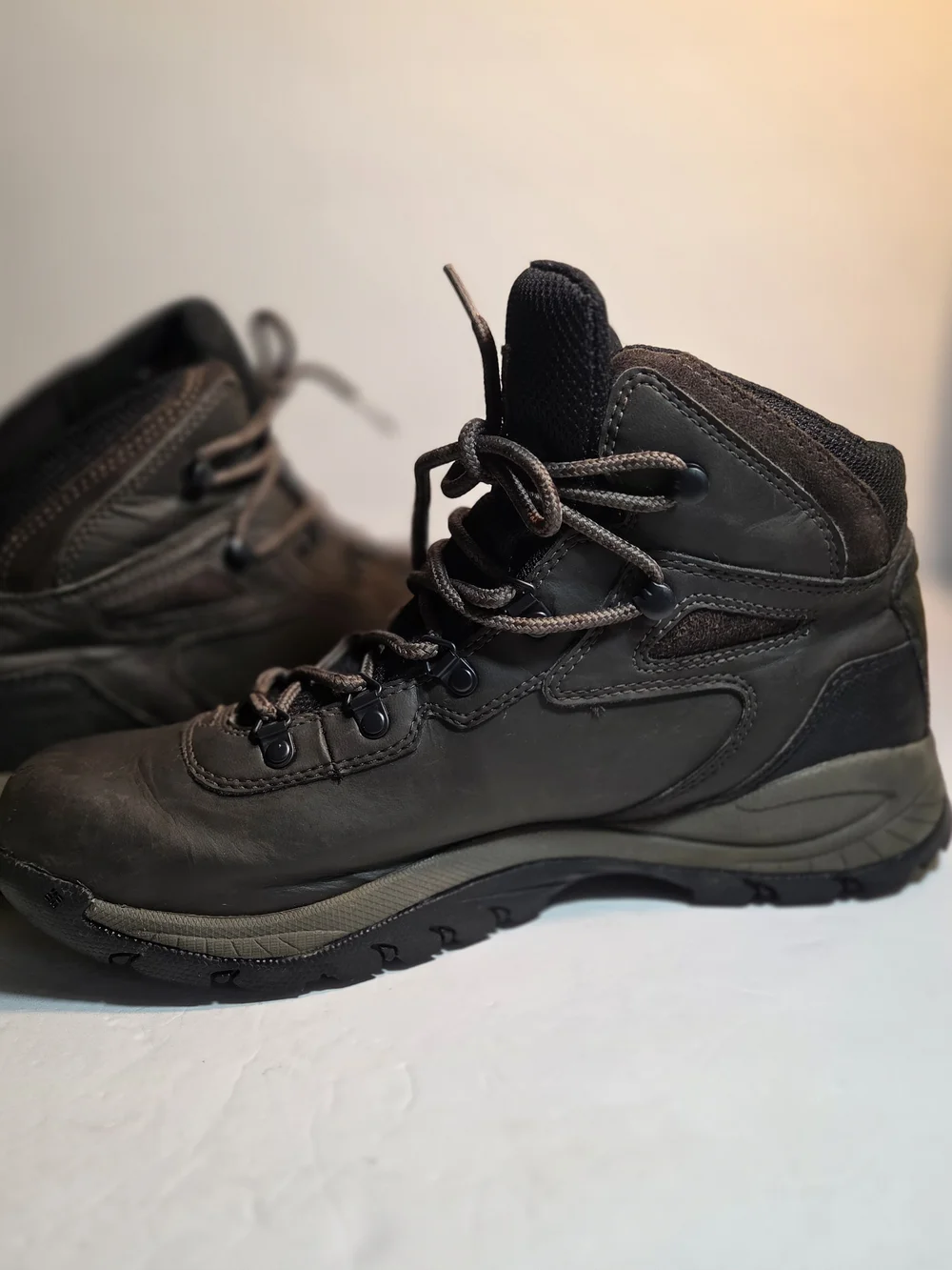 Columbia Men's Olive Brown Waterproof Hiking Boots